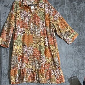 Cato Floral and Abstract Pattern Women's Dress size 26/28  With Pockets NWT